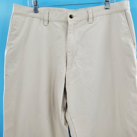 Haggar flat front cotton khaki pants 38x32 - Picture 2 of 6